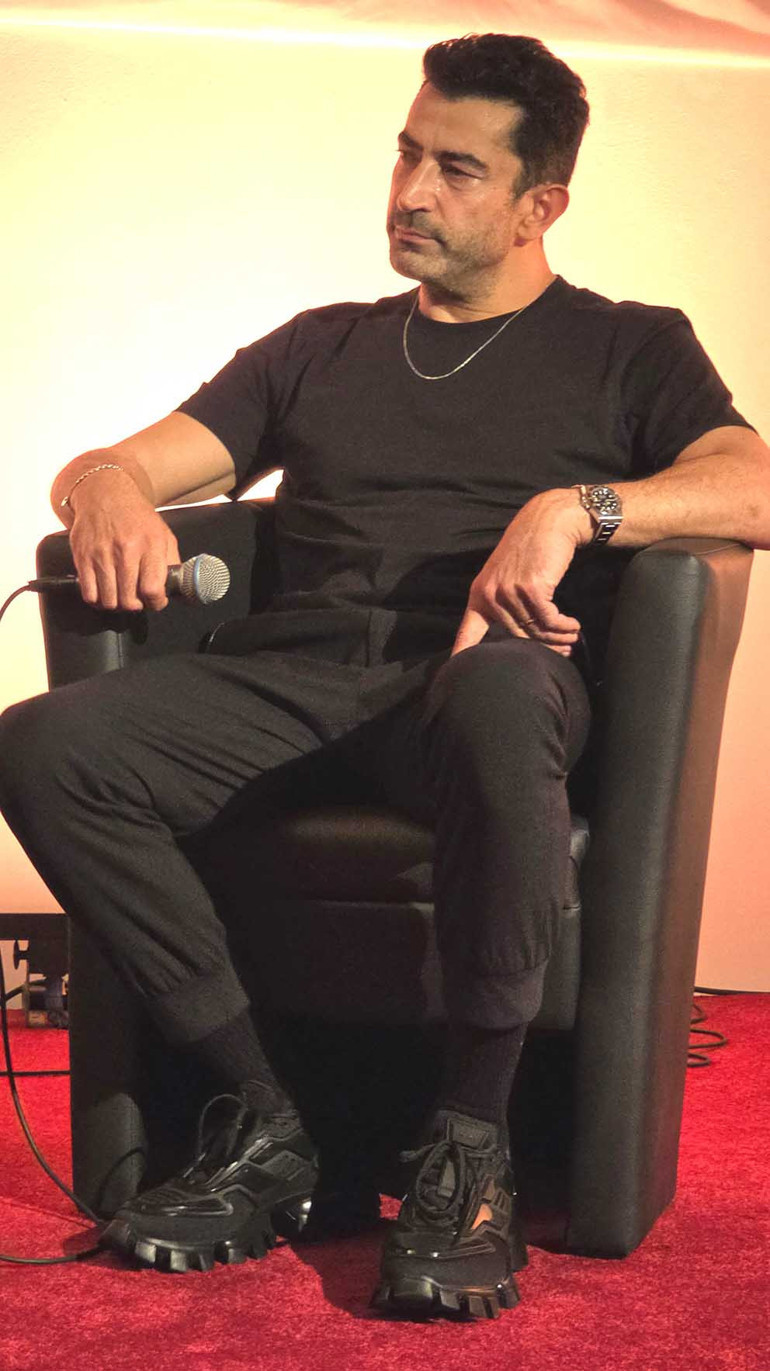 ‘Türkiye dizi ihracatında dünyada ikinci sırada’