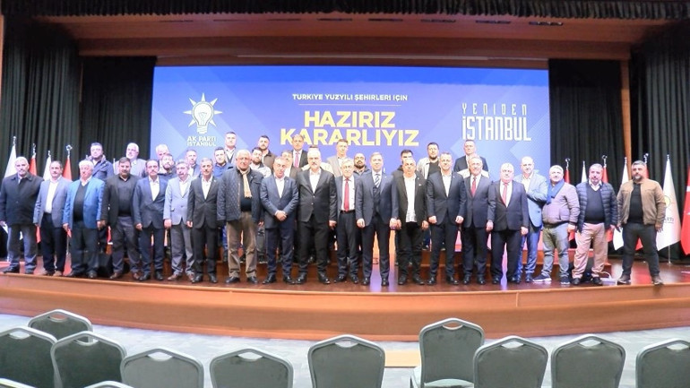 CHPden istifa edip AK Partiye katılanlar için tören