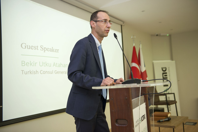 İslam Toplumu Milli Görüş yeni binasında iftar verdi