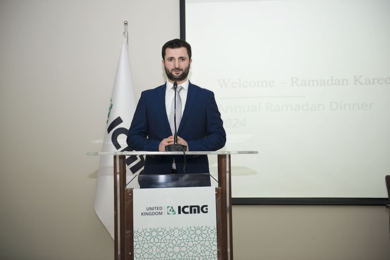 İslam Toplumu Milli Görüş yeni binasında iftar verdi