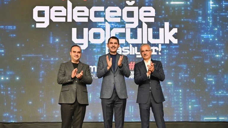 Bakan Uraloğlu müjdeyi verdi: İlk yerli ve milli haberleşme uydusu yakında uzayda