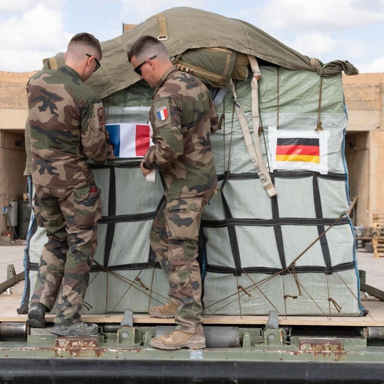 Almanya, ilk kez Gazze’ye havadan yardım bıraktı