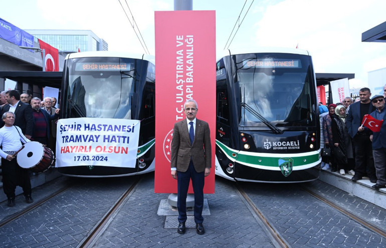 Şehir Hastanesine ulaşım 15 dakikaya düştü Bakan Uraloğlundan Kocaeline körfezray müjdesi: 26.8 km uzunluğunda olacak