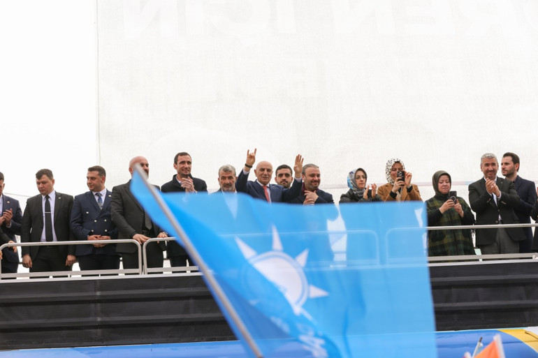 AK Parti Ankara Büyükşehir Belediye Başkan Adayı Turgut Altınok: Yavaşı, Ankaranın sokaklarında gören var mı