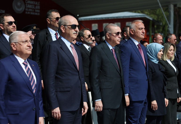 Çanakkale Zaferinin 109. yılı... Cumhurbaşkanı Erdoğan: Millet Çanakkale duruşunu gösterdi