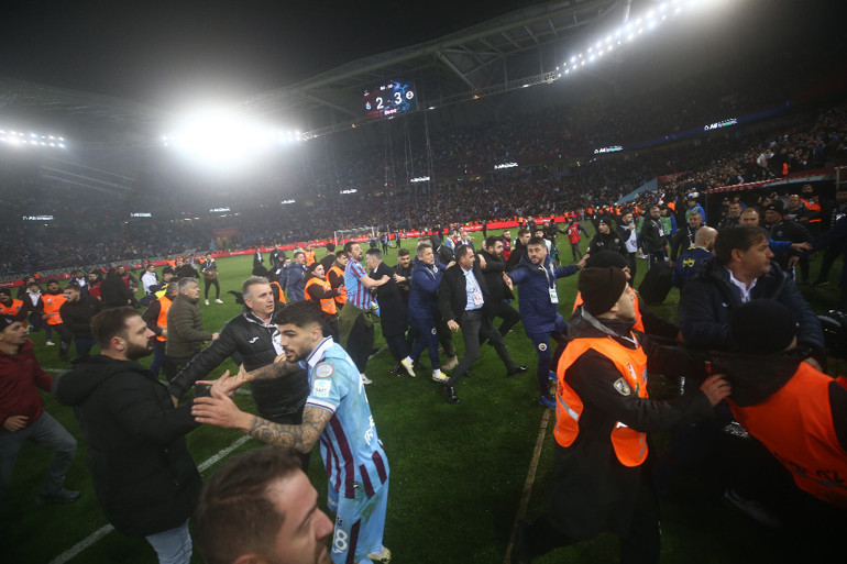 Futbol federasyonu nasıl bir karar alacak TFF’den üst düzey bir yetkili: Tüm görüntüler ve bilgiler elimize ulaşınca...