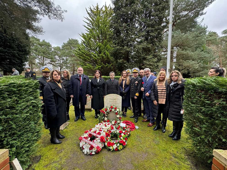 Türk Hava Şehitliği’nde Çanakkale şehitlerini anma töreni