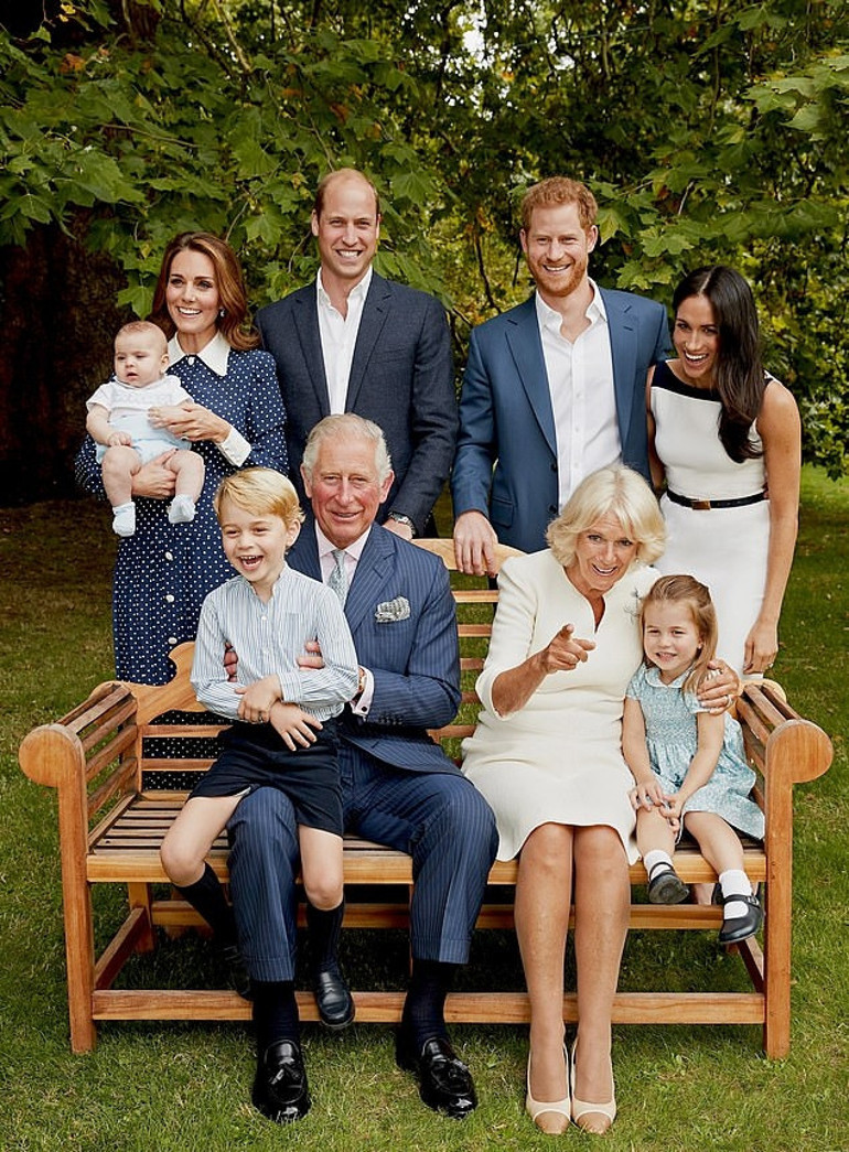 Sadece Kate ve William değil saray da her şeye sessiz kalıyor... Şimdi anladınız mı Harry ve Meghanın neden kaçtığını