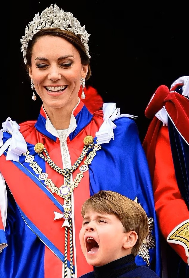 Sadece Kate ve William değil saray da her şeye sessiz kalıyor... Şimdi anladınız mı Harry ve Meghanın neden kaçtığını
