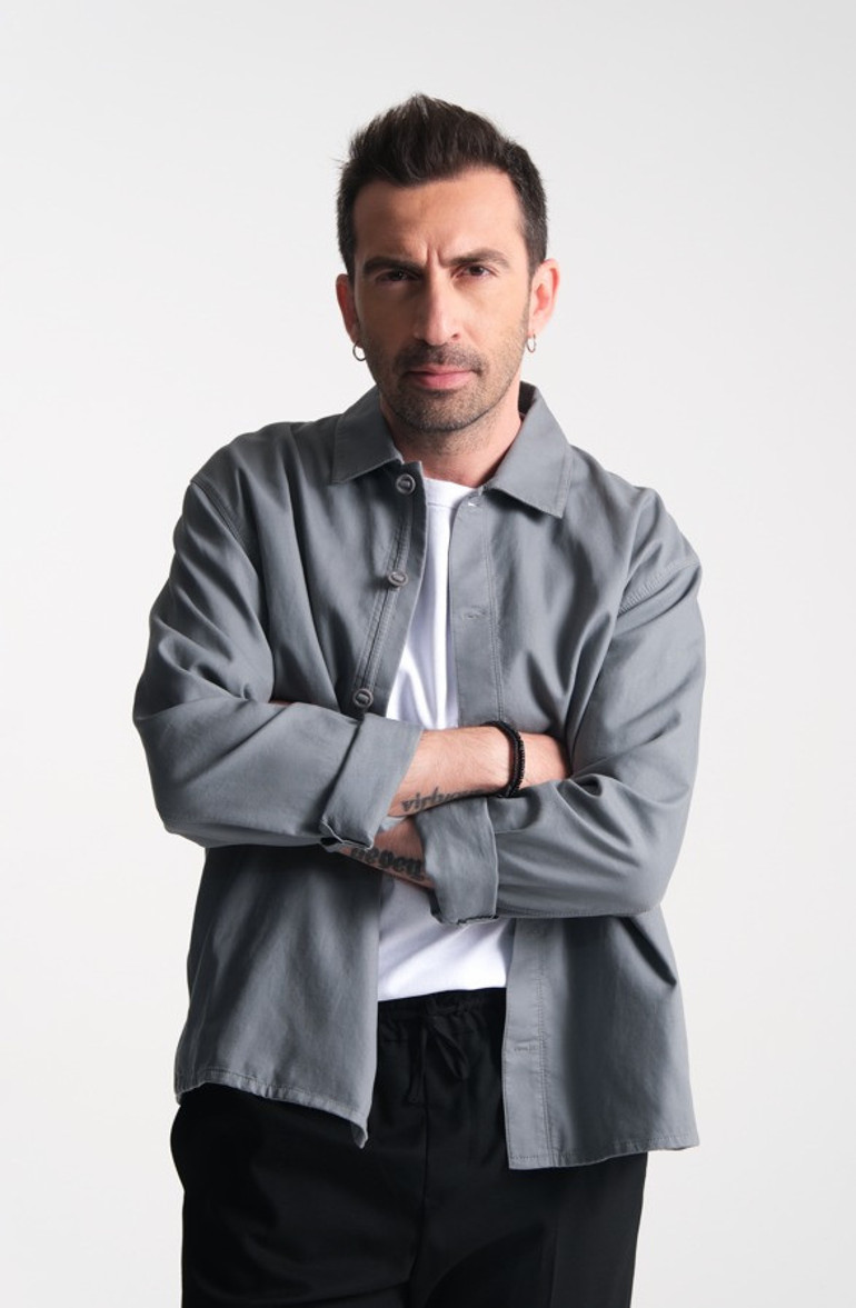 “Rock 10 senede bir gelir ama aslında hiç gitmez”