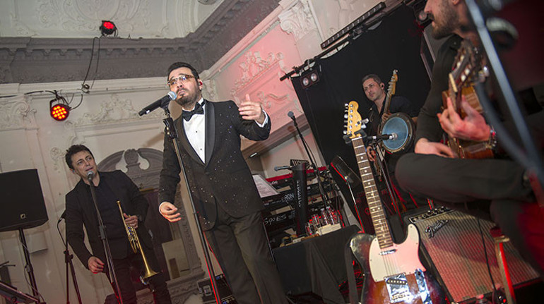 Yaşar Londra’yı coşturdu