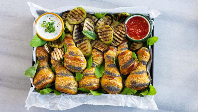 Paylaşmayı bilenler bu Ramazan da lezzete doyacak… İşte iftarda herkesi mutlu edecek 5 pratik tarif