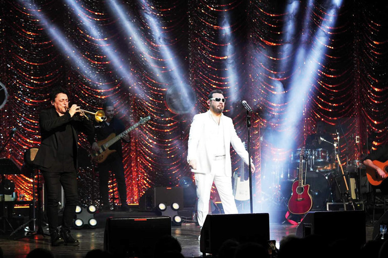 Stand-up şovlar geceleri ele geçiriyor