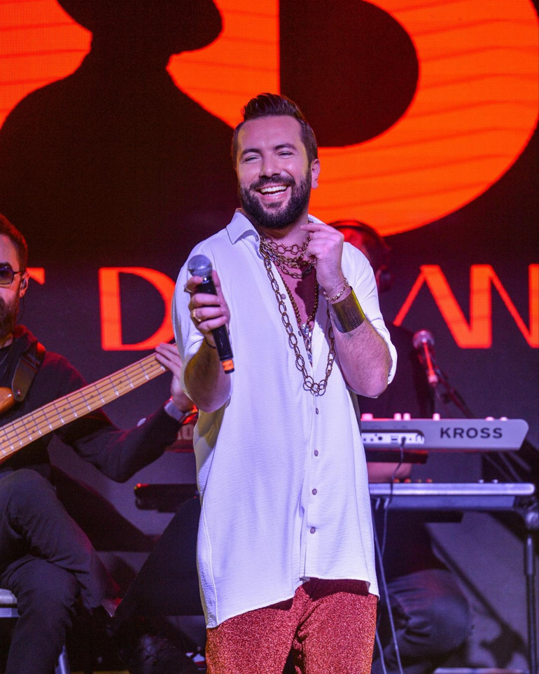 Stand-up şovlar geceleri ele geçiriyor