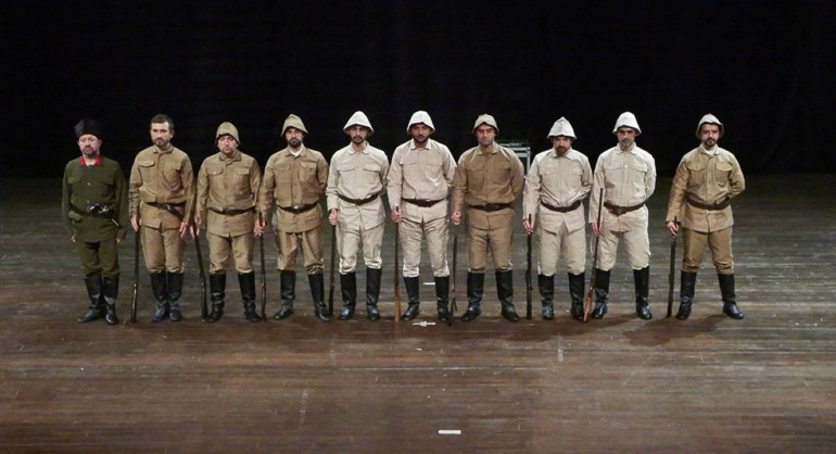 Demirören Medya ve Teknoloji MTAL öğrencilerinden Çanakkale Zaferi’nin yıl dönümünde tiyatro gösterisi