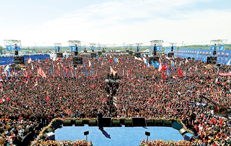 İstanbul sana hizmete talibiz