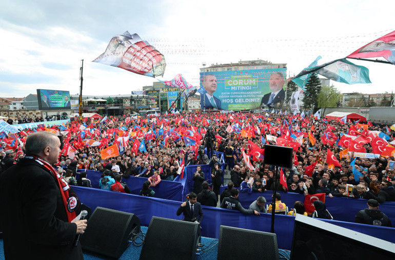 AK Parti Çorum mitingi... Cumhurbaşkanı Erdoğan: Muhalefet mi kartel mi belli değil