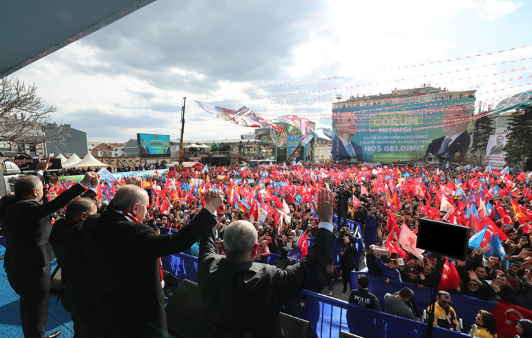 AK Parti Çorum mitingi... Cumhurbaşkanı Erdoğan: Muhalefet mi kartel mi belli değil