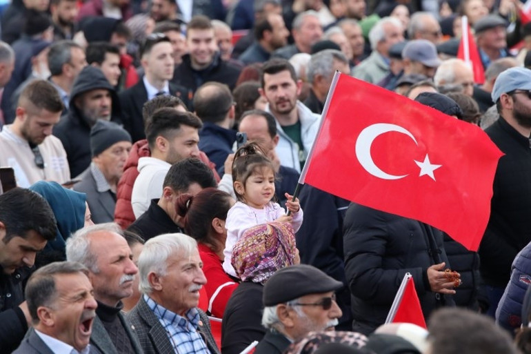 AK Parti Çorum mitingi... Cumhurbaşkanı Erdoğan: Muhalefet mi kartel mi belli değil