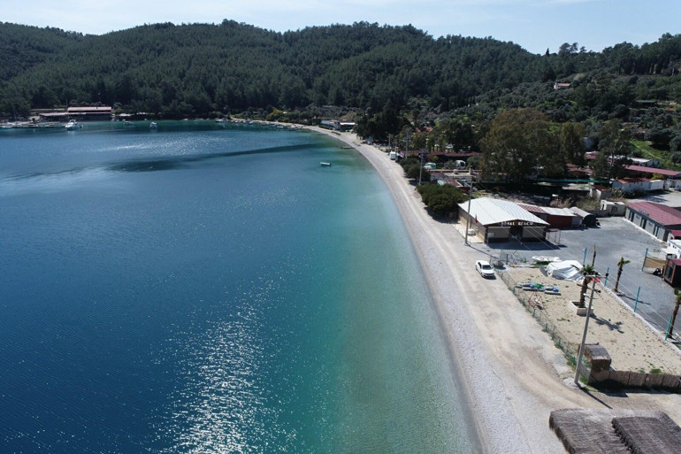 Bakanlık denetiminde tespit edildi: Akbük Koyunda 30 kaçak yapı