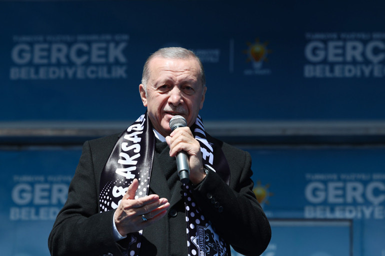 AK Parti Aksaray mitingi... Cumhurbaşkanı Erdoğan: Öncelik enflasyonu düşürmek