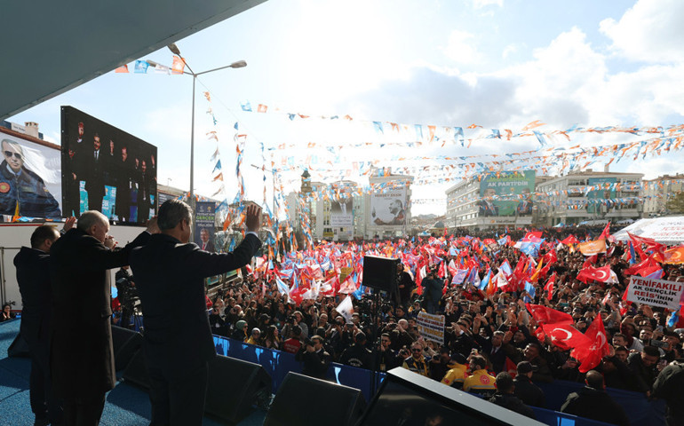 AK Parti Yozgat mitingi... Cumhurbaşkanı Erdoğan: Bay Kemal yerine gelen çırak başkan, selefinden bile fason çıktı