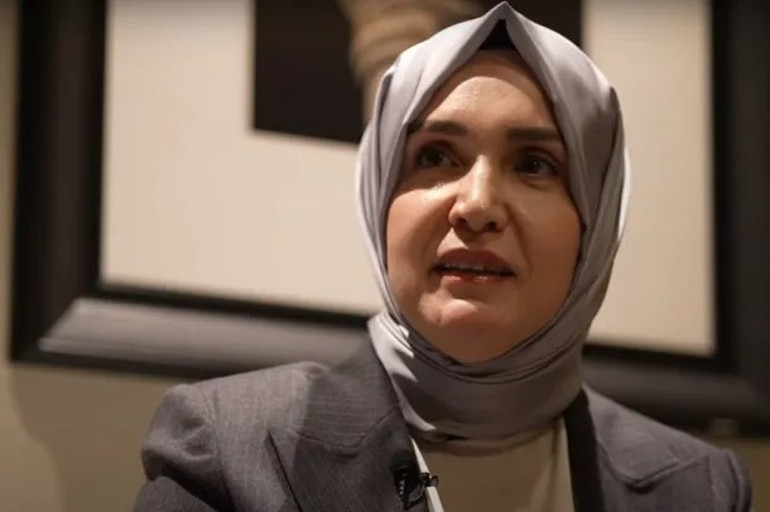 Murat Kurumun ailesi bilinmeyen yönlerini anlattı... Evliliğimiz hep gurbetle geçti; ben sabırla, şükürle bekledim