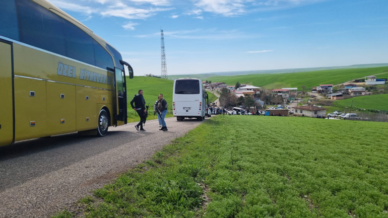 Diyarbakır’da Ağaçlıdere Mahallesi’nde oy verme işlemi sırasında kavga 1 can kaybı, 11 yaralı