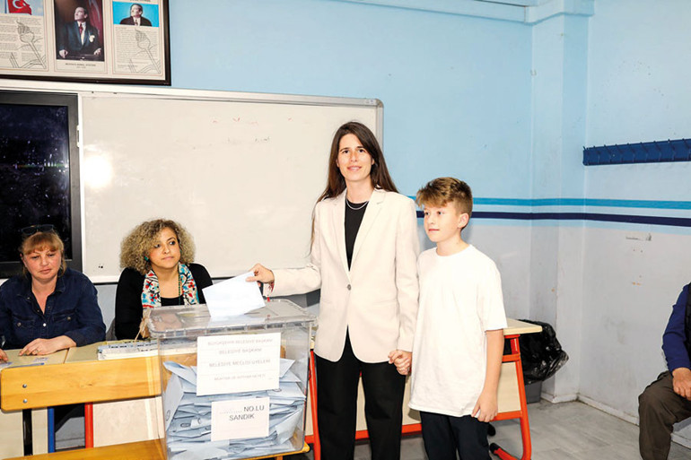 Yerel Seçim Sonuçları 2024 | Renkli simalar ne yaptı