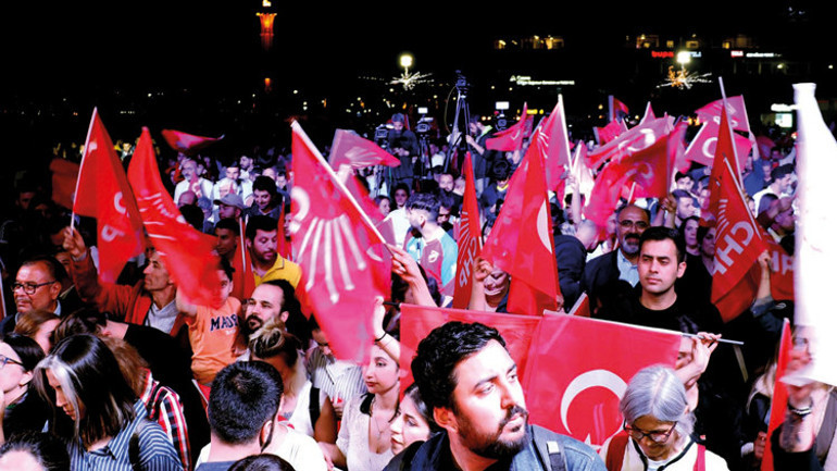 Yerel Seçim Sonuçları 2024 | CHP İzmir‘de ilçe sayısını 28’e çıkardı