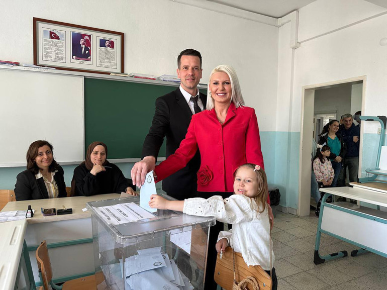 Yerel Seçim Sonuçları 2024 | 81 ilden 11ini kadınlar yönetecek... İşte kazanan isimler