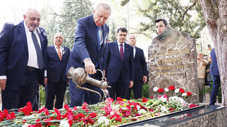 MGK: Bölgemizin geleceğinde teröre yer yok