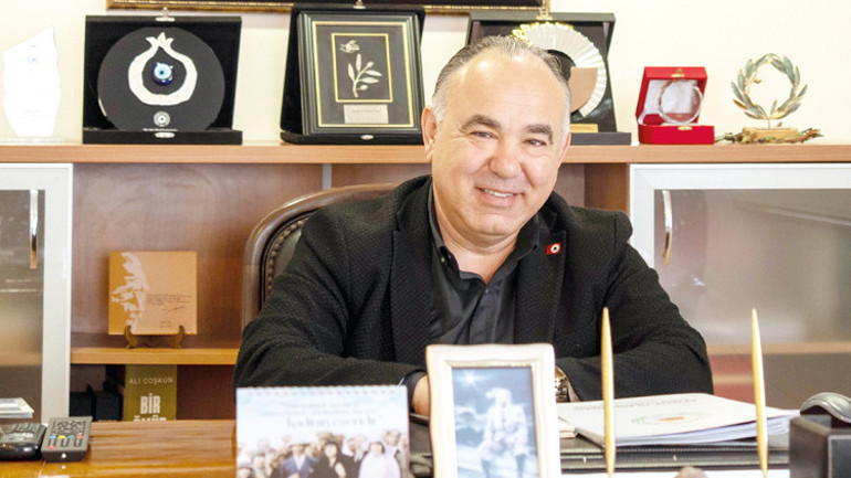 Vizede hizmet bedeli sürprizi... Yunan adalarına girişin maliyeti 90 Euro’ya çıkıyor
