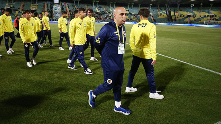 Fenerbahçeden Süper Kupa maçı öncesi dikkat çeken açıklama: Bu maçı oynamakla zorunlu tutulduk