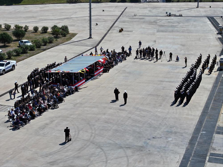 TCG Kınalıada Foçadan Japonya seferine çıktı