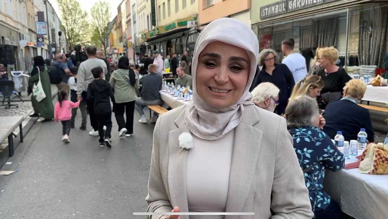 Keup Caddesi’nde 3 bin kişilik iftar sofrası