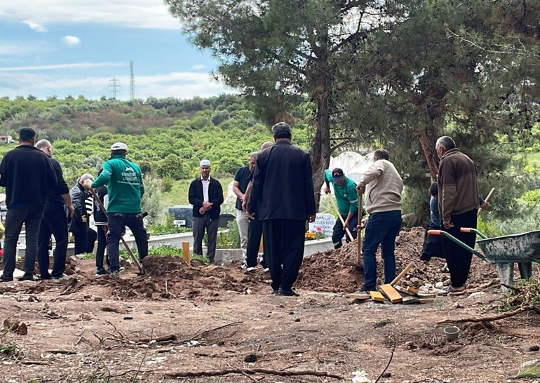 Cezaevinde canına kıymıştı... Köylüler cenazesini istemedi, farklı bir yere defnedildi