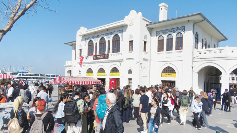 Bayram manzaraları