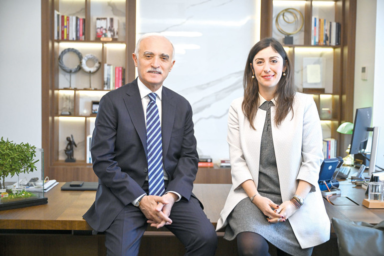 DEİK’in kaptanı Nail Olpak anlattı: Siyasetle ticaretin bıçak sırtı dengesi