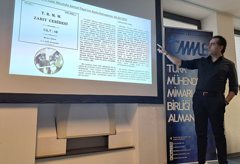 Cumhuriyet’in aydınlanma öncüleri Frankfurt’ta tanıtıldı