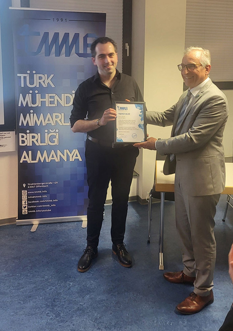 Cumhuriyet’in aydınlanma öncüleri Frankfurt’ta tanıtıldı