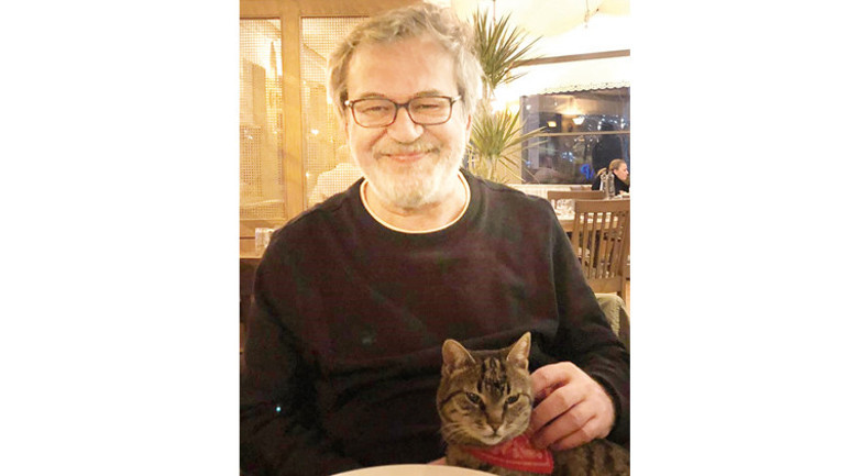 Latif Demirci sergisi ziyarete açıldı