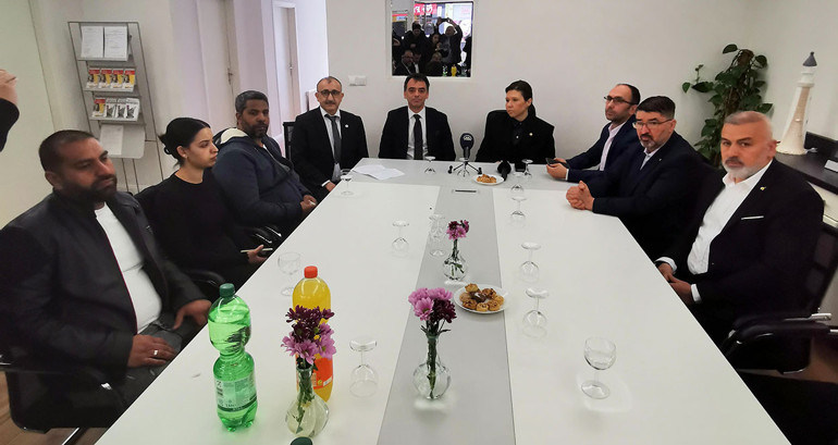 Seda Gören Bölük, Solingen kurbanlarını ziyaret etti