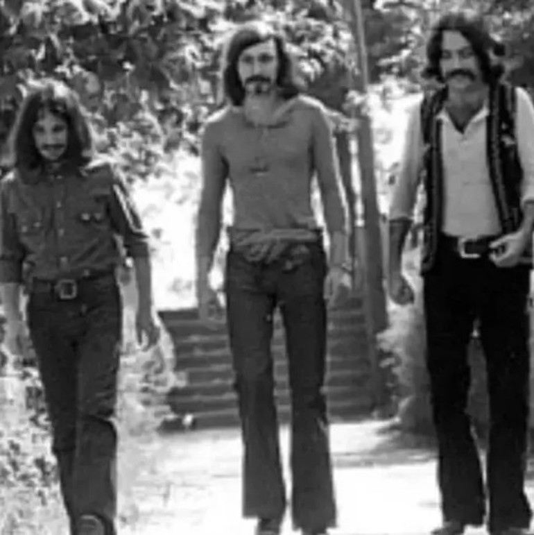 İzel Çelik Ercan dağıldı...