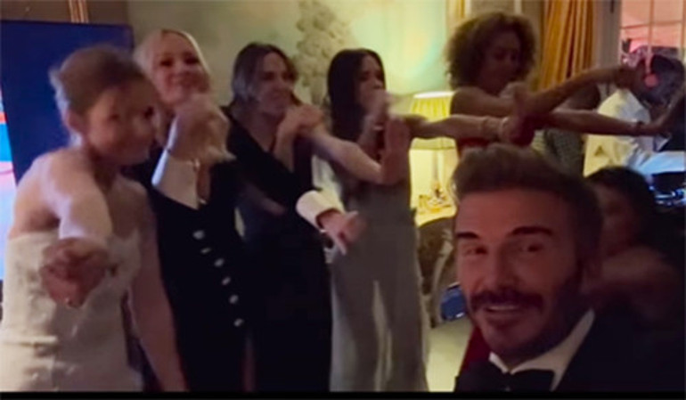 Böyle koca zor bulunur... Ayakta bile duramayan karısını sırtında taşıdı