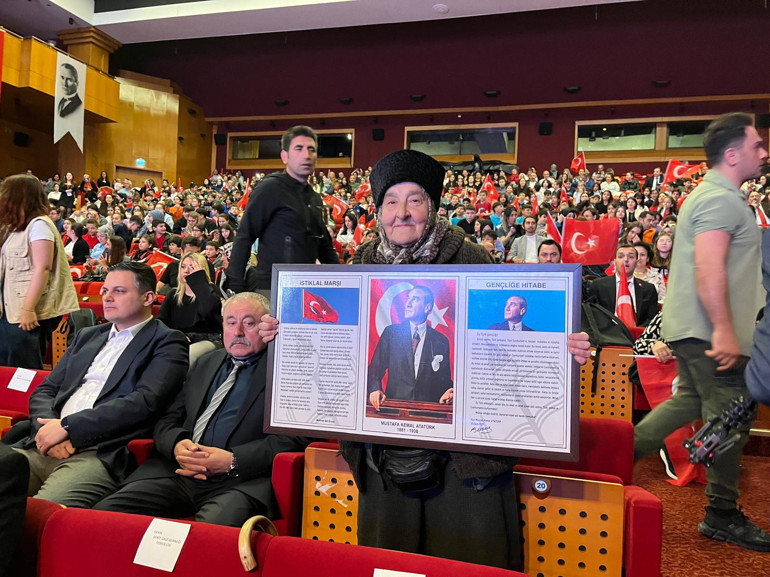 23 Nisan böyle geçti