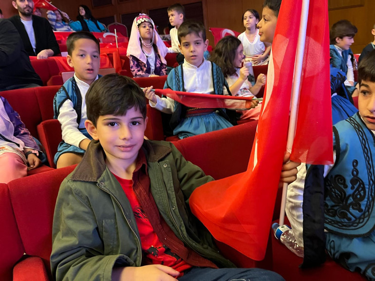 23 Nisan böyle geçti