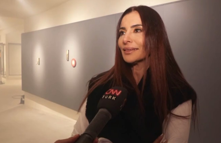 Hande Fırattan resim ve heykel sergisi... Devriamber yarın ziyarete açılıyor