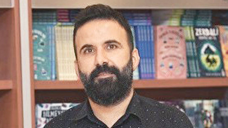 Annenin üvey oğluna kaçması cinsel istismara girmez mi