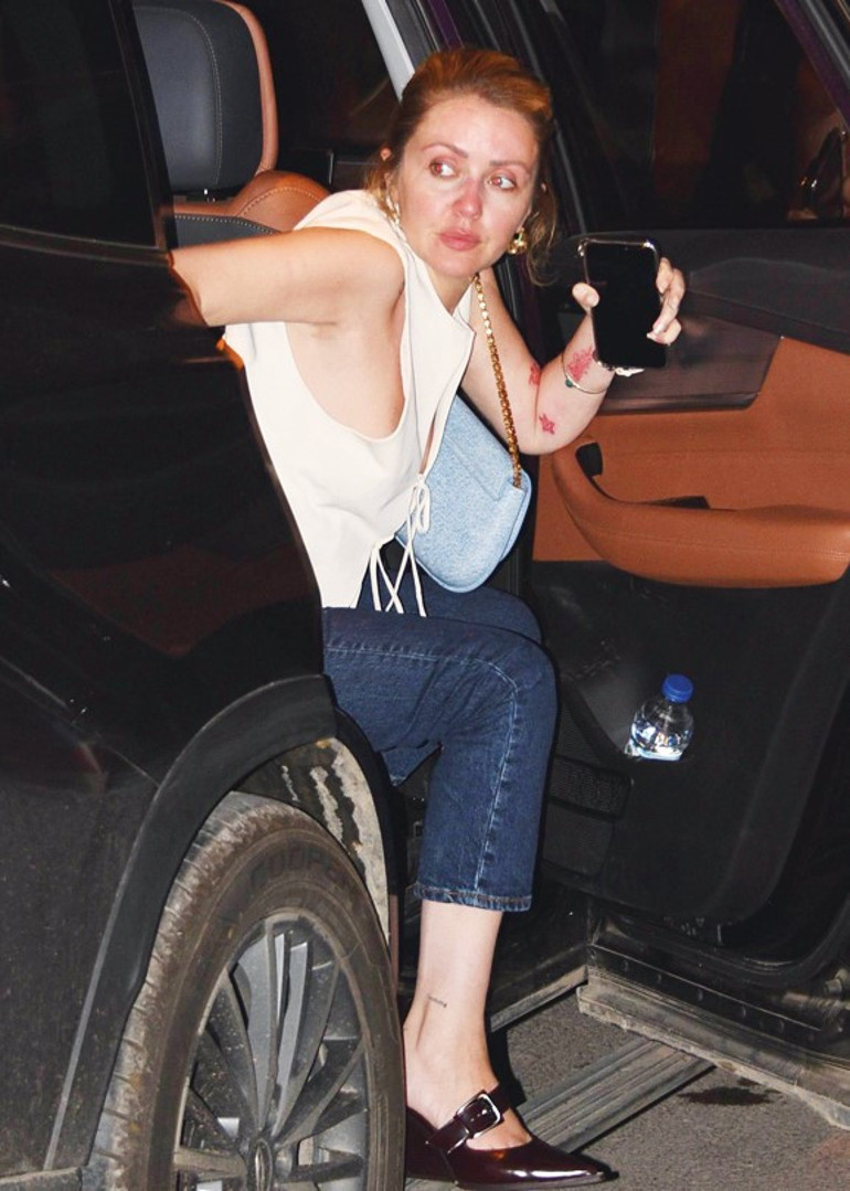 Bülent Şakrak ile Esra Akpınarın aşkı belgelendi